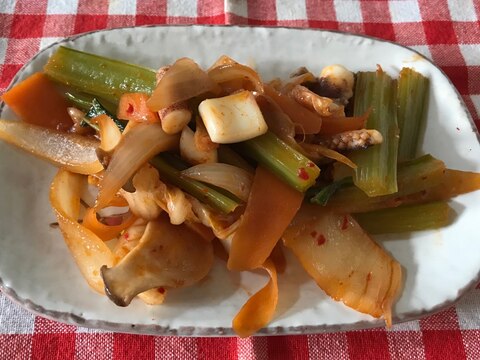 アオリイカ玉ねぎうまい菜軸エリンギ人参のキムチ炒め レシピ 作り方 By ともオカンyoutuber 楽天レシピ アオリイカ玉ねぎうまい菜軸エリンギ人参のキムチ炒め レシピ 作り方 By ともオカンyoutuber 楽天レシピ